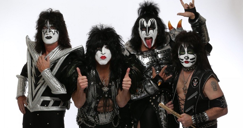 Kiss se retira y anuncia su gira mundial de despedida