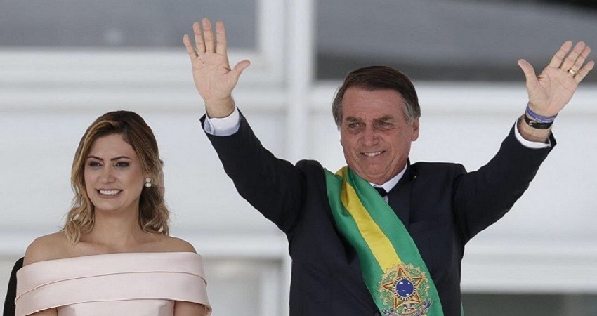 Jair Bolsonaro asume el cargo de presidente de Brasil