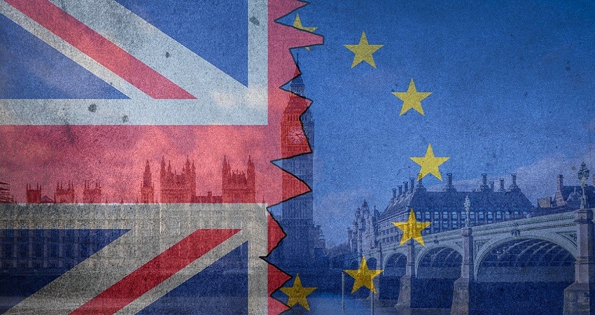 May quiere renegociar el acuerdo de Brexit con la UE