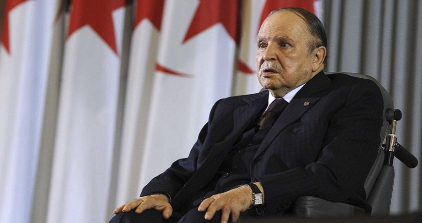 Bouteflika dimite tras las masivas protestas en Argelia