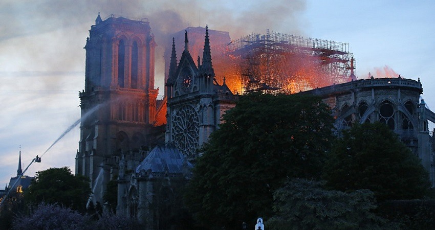 Las donaciones para reconstruir la catedral de Notre Dame alcanzaron los 300 millones de euros el primer día
