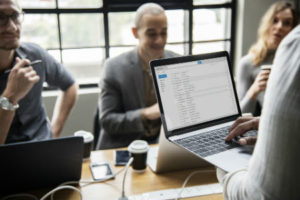 Sistema de trabajo de Instrutech Solutions