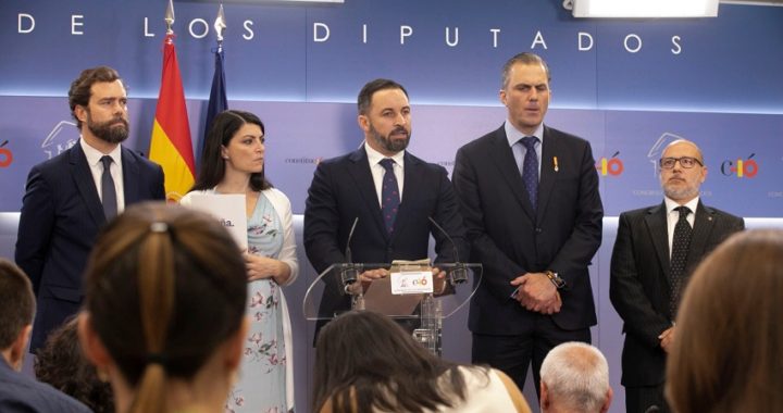 VOX interpone una querella criminal contra Rodríguez Zapatero por revelación de secretos y colaboración con organización terrorista