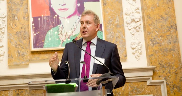 Dimite el embajador británico en Estados Unidos tras la polémica con Trump
