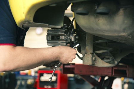 Mantener y reparar coche de segunda mano