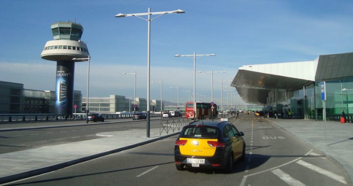 Cómo llegar al aeropuerto de Barcelona de la mejor manera posible
