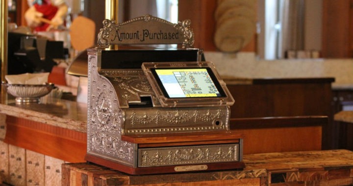 ¿Cómo modernizar la administración de un restaurante mediante la tecnología digital?
