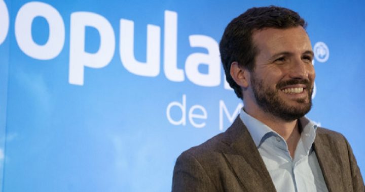 Casado vuelve a tender la mano a Rivera con “generosidad” para ganar a la izquierda