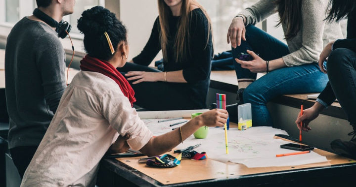 Ventajas de realizar tus oposiciones en una academia online