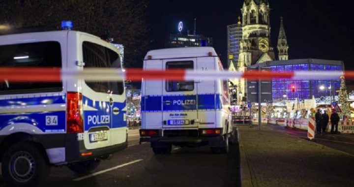Falsa alarma en Berlín tras la evacuación de un mercado navideño