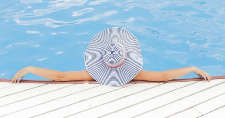 ¿Cómo acabar con el agua verde de la piscina?