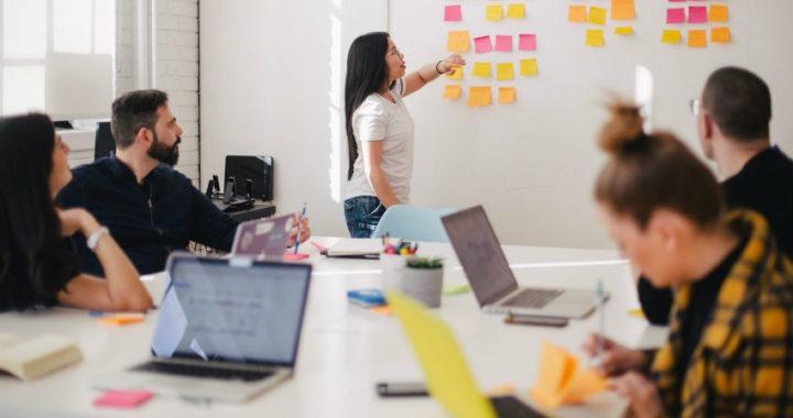 La importancia de la estrategia digital enfocada a emprendedores y PYMES