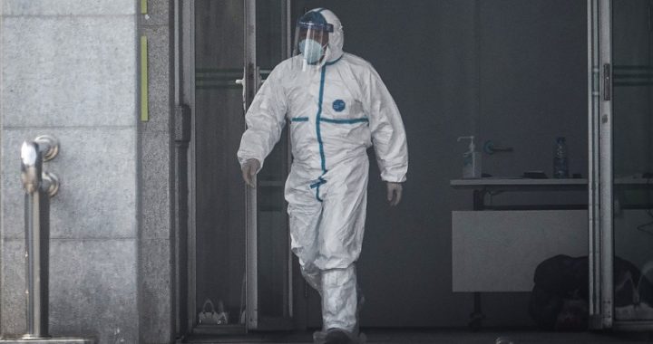 China informa de que los casos de «coronavirus» aumentan a 440, con nueve fallecidos