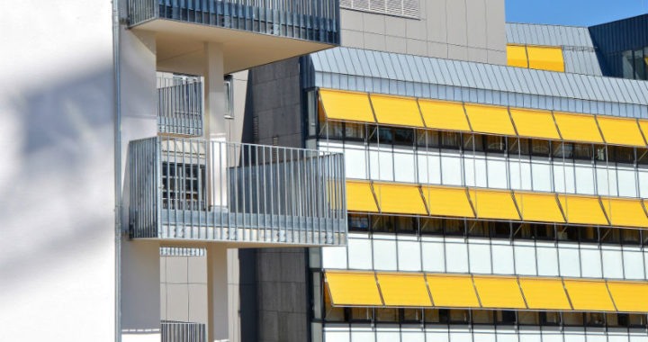 La instalación de un toldo, una necesidad para un futuro cada vez más caliente