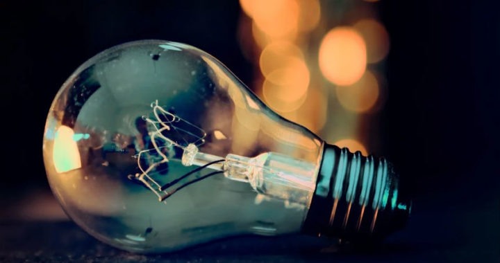Algunos consejos muy útiles para ahorrar algo de dinero en la factura de la luz