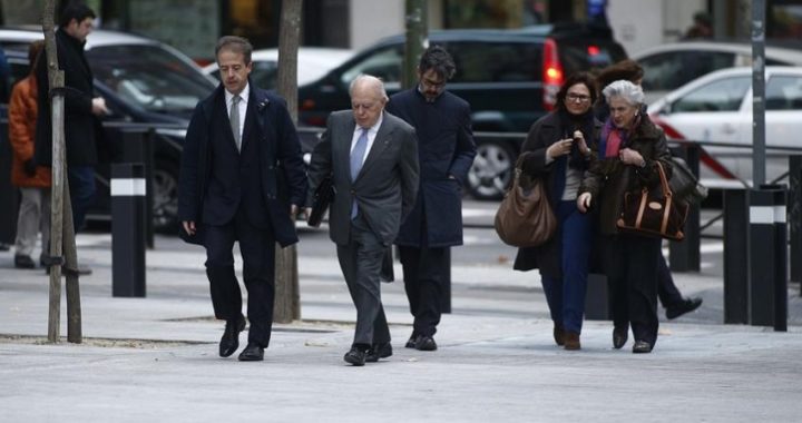 El juez De la Mata propone juzgar a toda la familia Pujol por enriquecerse durante décadas con actividades corruptas