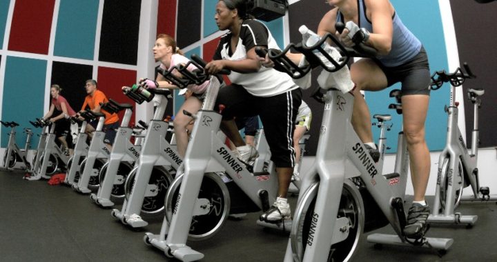 Spinning, grupos de músculos que trabaja y sus beneficios para la salud