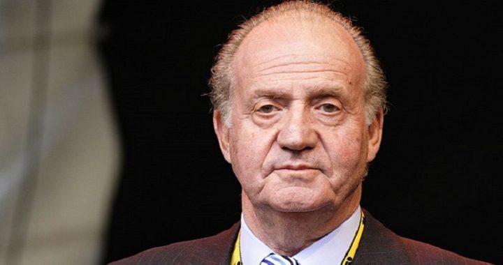 Juan Carlos I abandona España