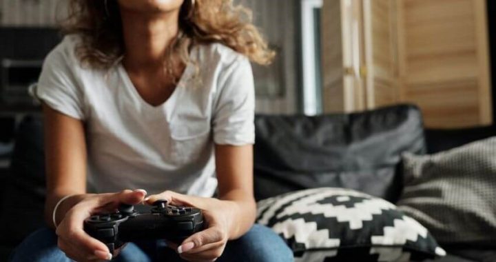 Videojuegos y póker: similares a nivel mental