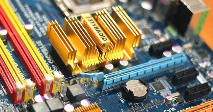 ¿Qué componentes electrónicos llevan oro?