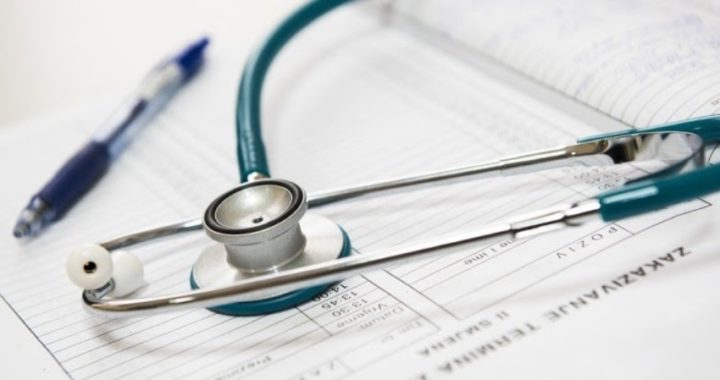 Mercado sanitario de alto nivel: clínicas, productos y servicios que necesitas