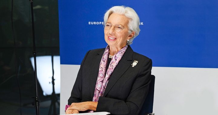 Discrepancias en el BCE sobre si permitir a los bancos pagar dividendos en 2021