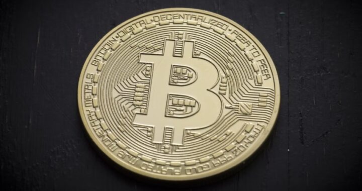 El Bitcoin se desploma más de un 10%: los motivos