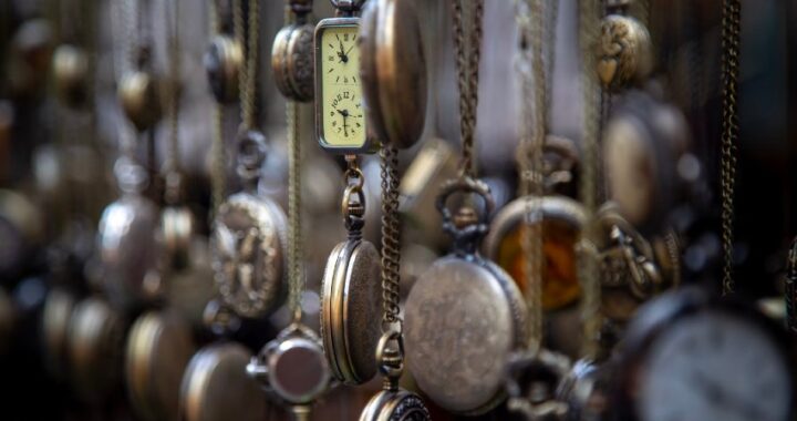 Hora espejo 19:19, descubre su significado