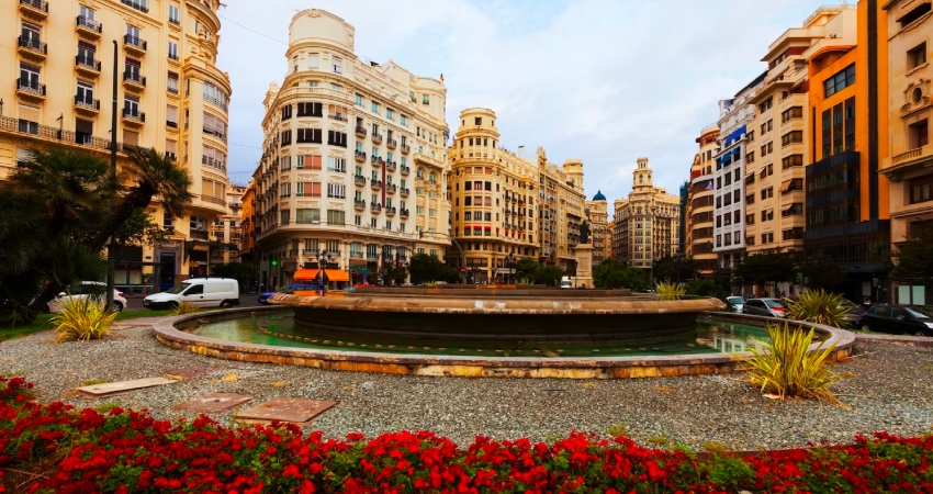 Centros comerciales abiertos HOY en Valencia