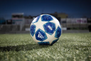 La UEFA confía en Kovács para dirigir la final de Múnich