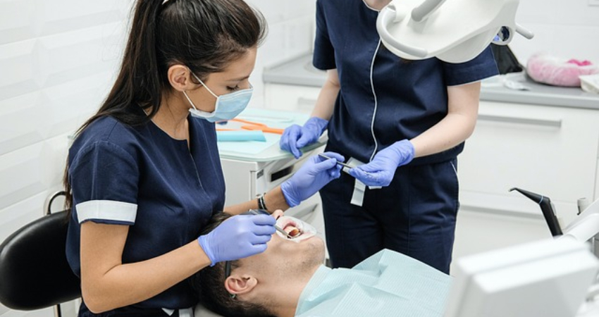 Dentista