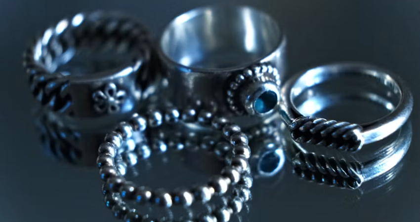 Anillos